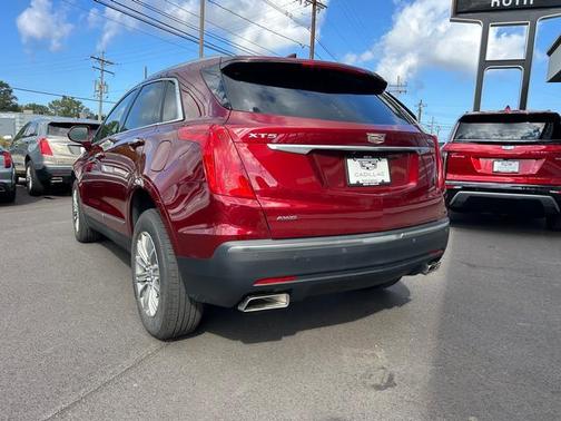 2018 Cadillac XT5 Luxury