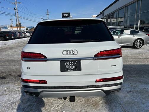 2026 Audi Q7 55 Premium Plus