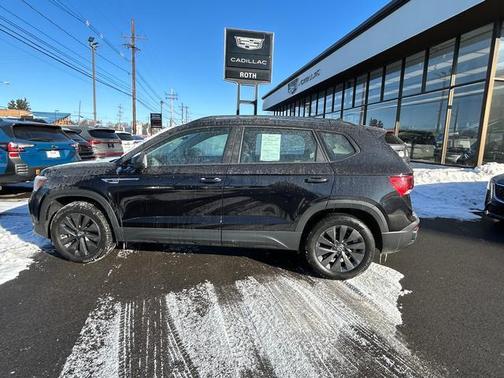 2022 Volkswagen Taos S