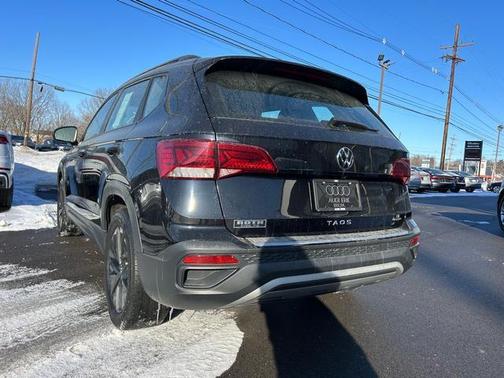 2022 Volkswagen Taos S