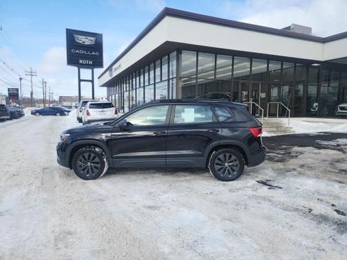 2022 Volkswagen Taos S