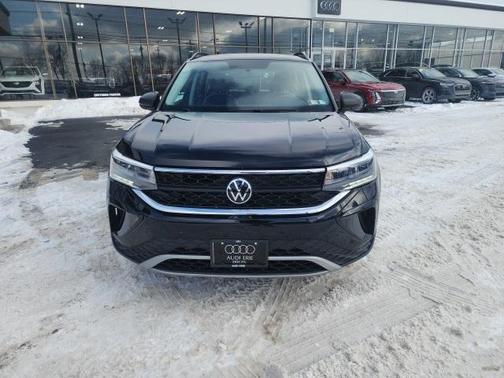 2022 Volkswagen Taos S