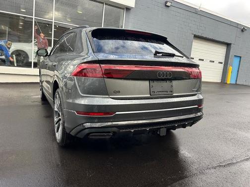 2026 Audi Q8 55 Premium Plus