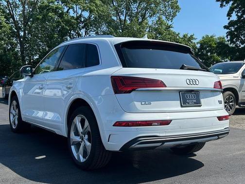 2021 Audi Q5 45 Premium Plus