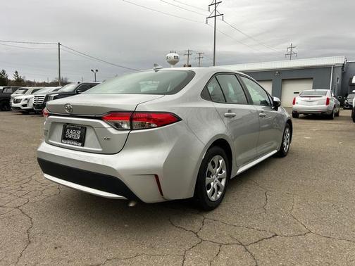 2020 Toyota Corolla LE