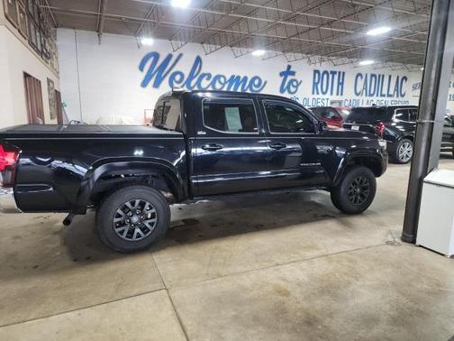 2022 Toyota Tacoma SR