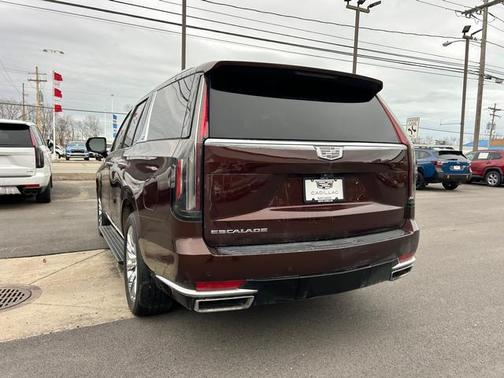 2023 Cadillac Escalade Premium Luxury