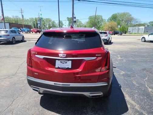 2024 Cadillac XT5 Premium Luxury