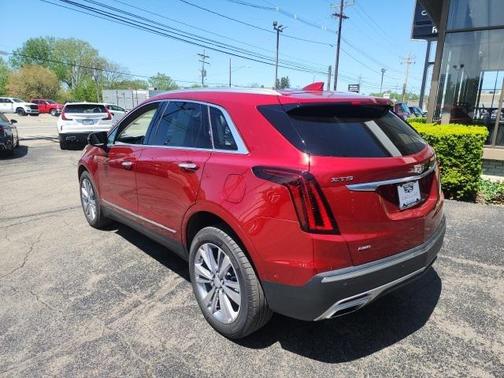2024 Cadillac XT5 Premium Luxury
