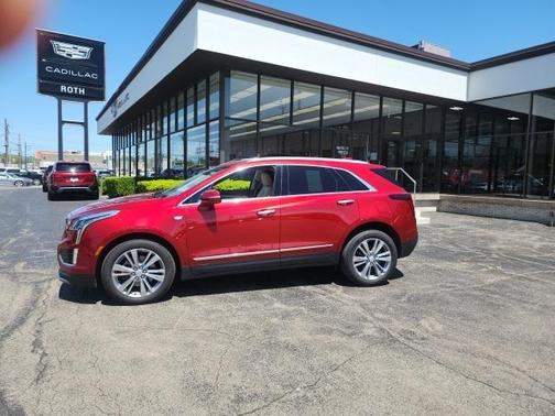 2024 Cadillac XT5 Premium Luxury