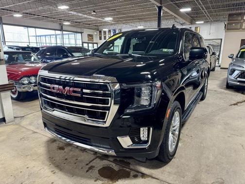 2023 GMC Yukon XL SLT