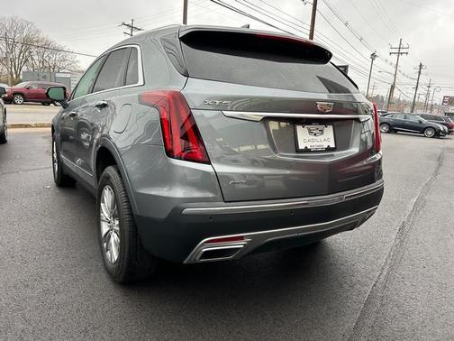 2021 Cadillac XT5 Premium Luxury