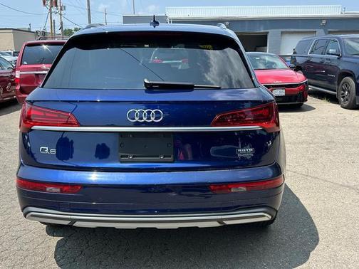 2021 Audi Q5 45 Premium Plus
