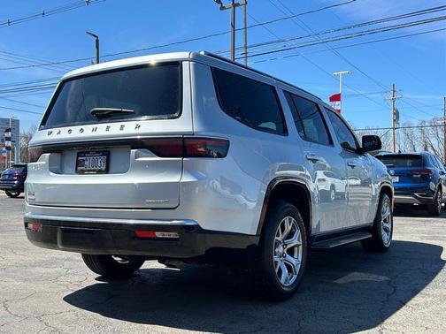 2022 Jeep Wagoneer Series II 4x4