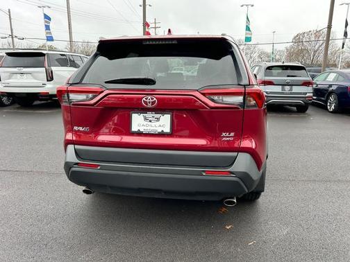 2022 Toyota RAV4 XLE