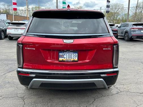 2026 Cadillac VISTIQ Sport