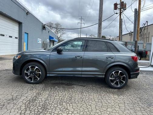 2025 Audi Q3 45 S line Premium Plus