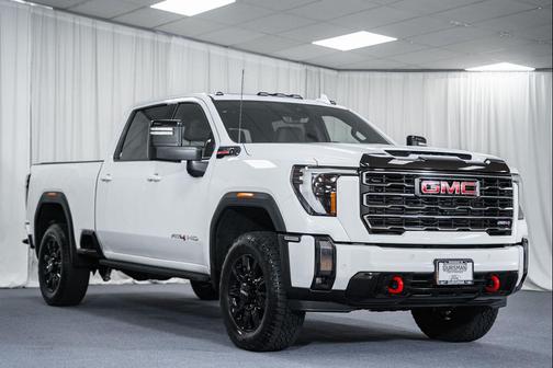 2024 GMC Sierra 2500 AT4
