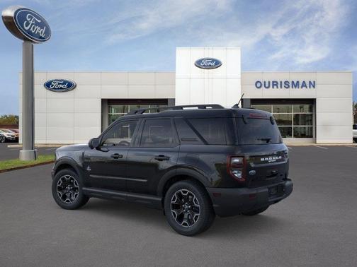 SHADOW BLACK 2026 Ford Bronco Sport Outer Banks