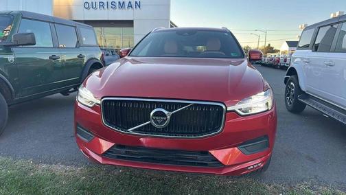 2018 Volvo XC60 T5 Momentum
