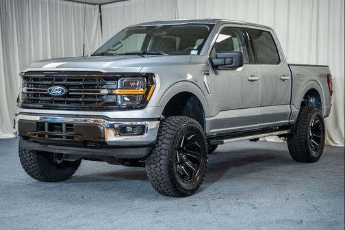 ICONIC SILVER METALLIC 2025 Ford F-150 XLT