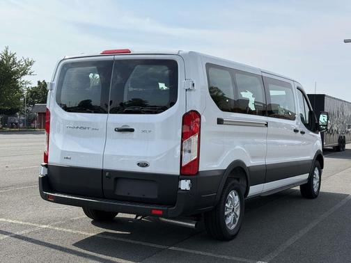 2025 Ford Transit-350 XLT