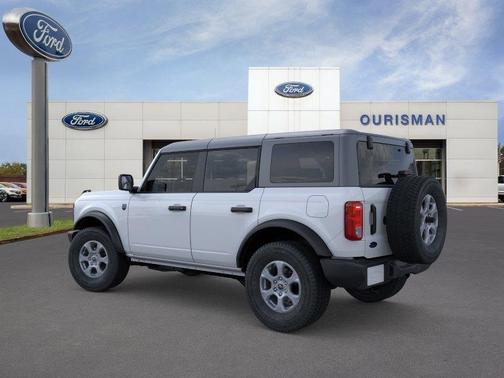 Oxford White 2026 Ford Bronco Big Bend