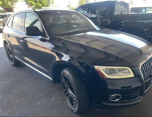 Brilliant Black 2017 Audi Q5 2.0T Premium