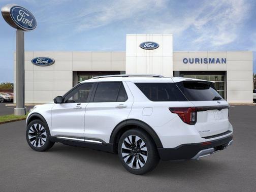 Star White Metallic Tri-Coat 2026 Ford Explorer Platinum