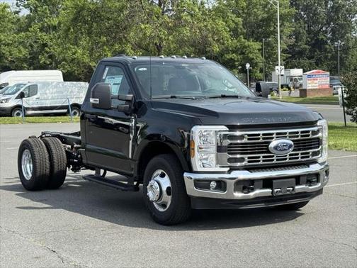 2025 Ford F-350 XLT