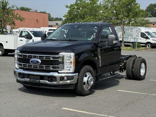 2025 Ford F-350 XLT