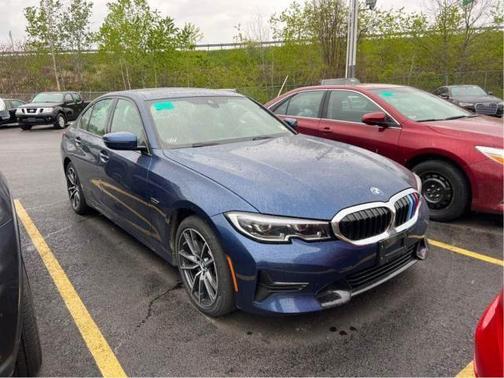 Phytonic Blue Metallic 2022 BMW 330e xDrive