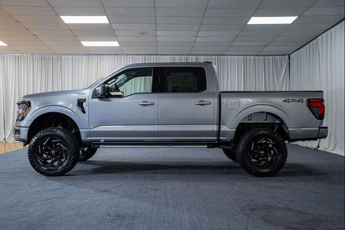 Iconic Silver Metallic 2025 Ford F-150 XLT