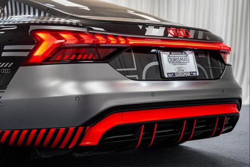 2023 Audi RS e-tron GT quattro