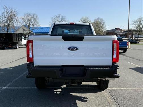2025 Ford F-250 XL