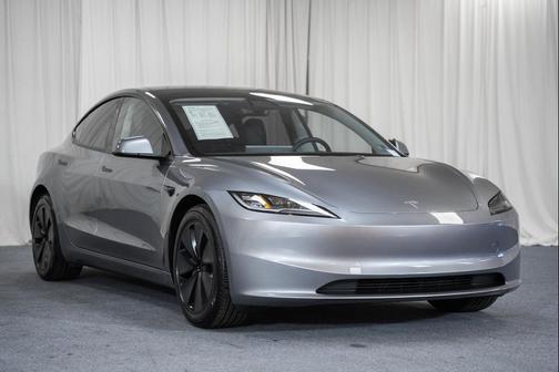2025 Tesla Model 3 Long Range