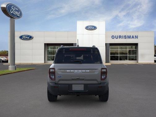 CARBONIZED GRAY METALLIC 2026 Ford Bronco Sport Badlands
