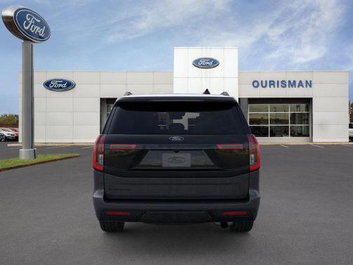 2026 Ford Expedition Platinum