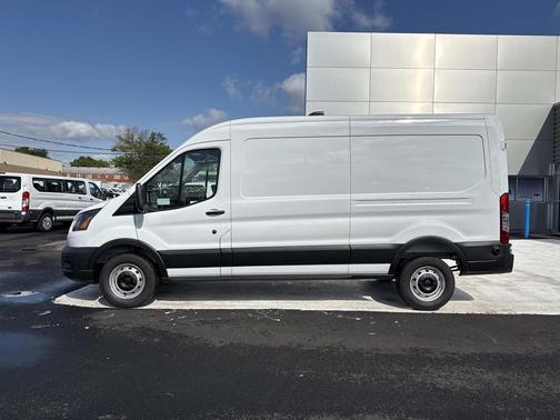 OXFORD WHITE 2026 Ford Transit-250 Base