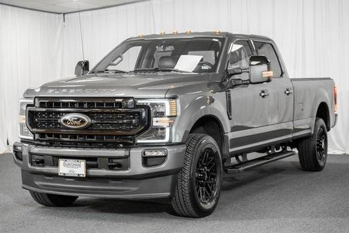 Photo 3 of 42 of 2021 Ford F-250 Lariat