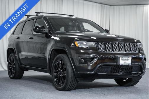 Diamond Black Crystal Pearlcoat 2020 Jeep Grand Cherokee Altitude