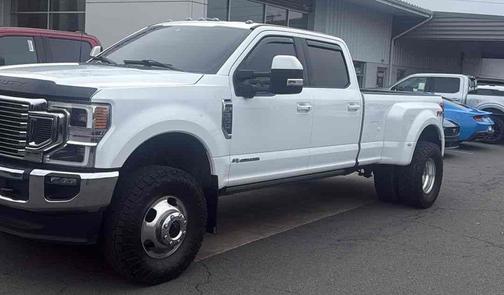 2022 Ford F-350 Lariat