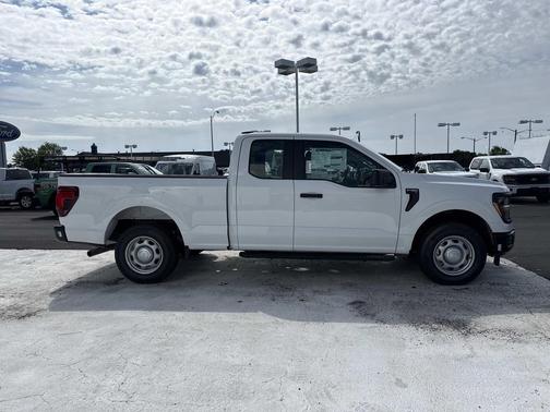 OXFORD WHITE 2026 Ford F-150 XL