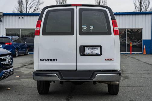 2024 GMC Savana 2500 Work Van