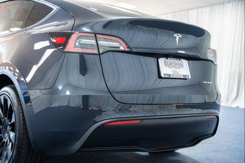 2024 Tesla Model Y Long Range Dual Motor All-Wheel Drive