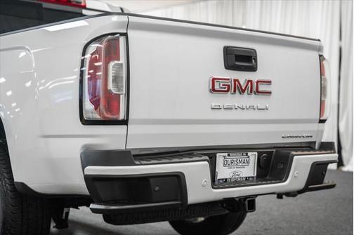 2022 GMC Canyon Denali