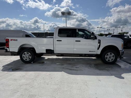 OXFORD WHITE 2026 Ford F-350 XLT