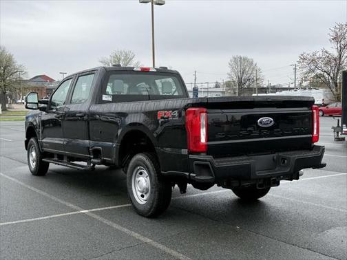 2025 Ford F-250 XL