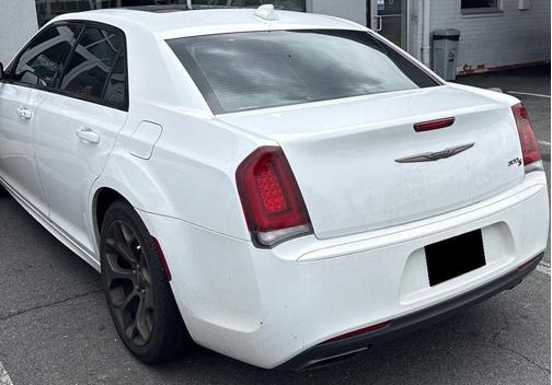 Bright White Clearcoat 2016 Chrysler 300 S