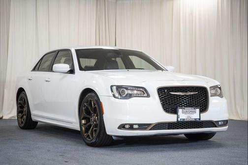 Bright White Clearcoat 2016 Chrysler 300 S